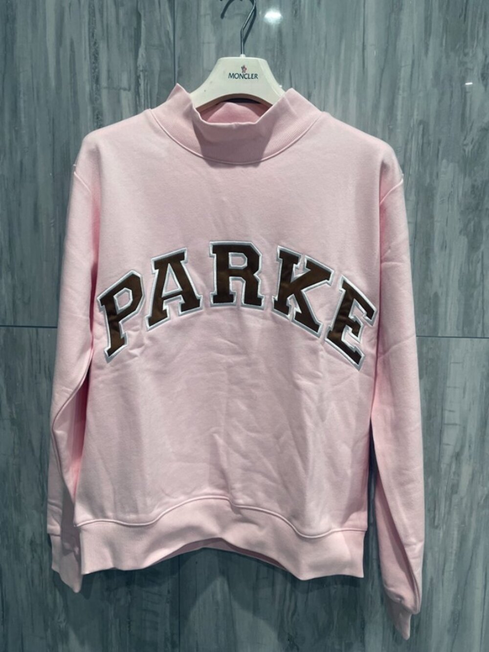 PARKE Light Pink Mock Neck Pullover Sweatshirt Brown